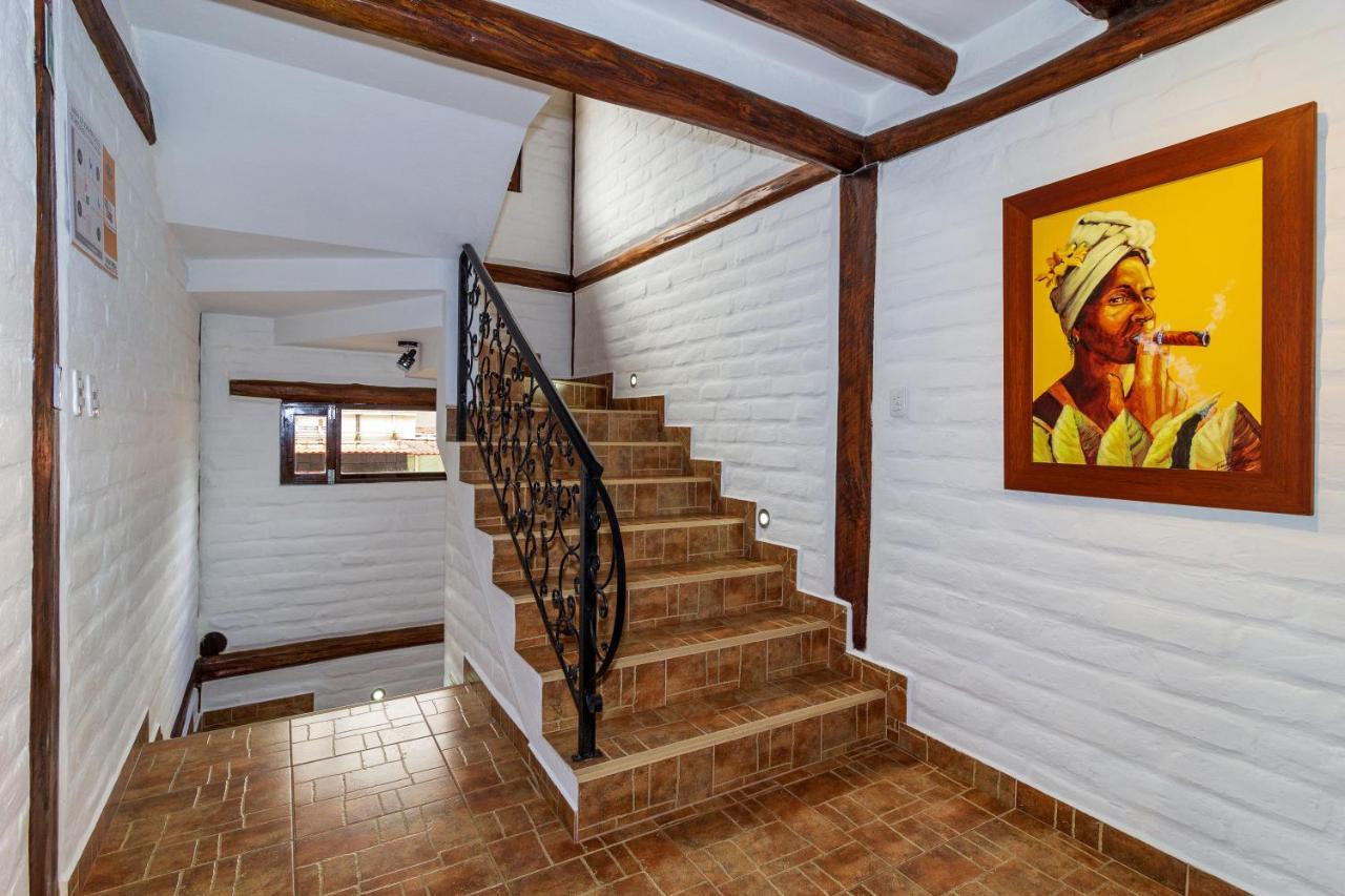 Hotel Ile Baños Zewnętrze zdjęcie
